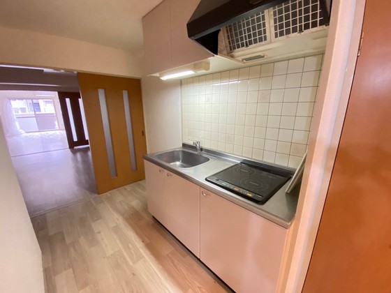 キッチン　※別部屋の写真です
