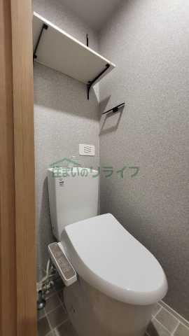 トイレ　別部屋参考写真となります。