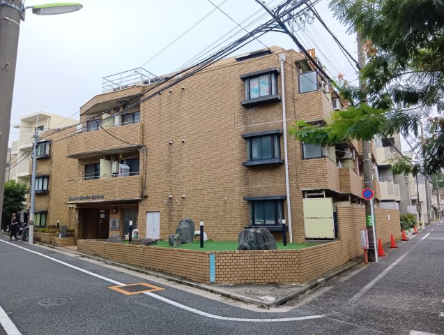小田急線 経堂駅 徒歩7分 築43年