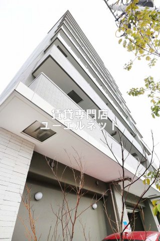 建物外観　シンプルで洗練されたデザインが毎日の暮らしに心地よさをプラス