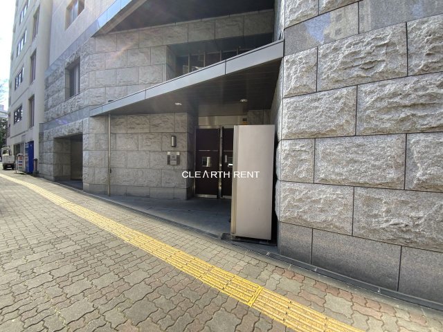 エントランス　毎日通るエントランスはこのようになっています
