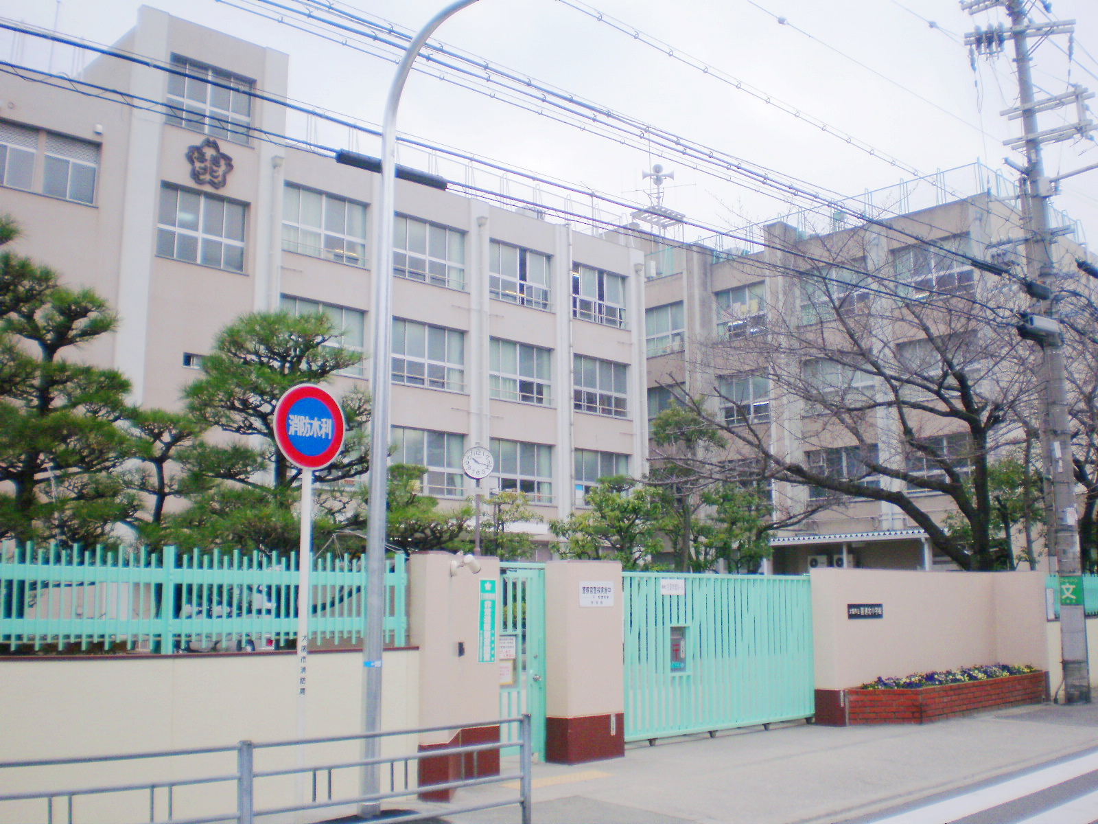 小学校　大阪市立喜連北小学校（小学校）まで199m