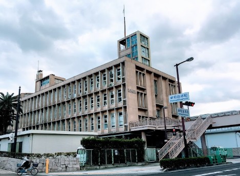 役所　岸和田市役所（役所）まで571m