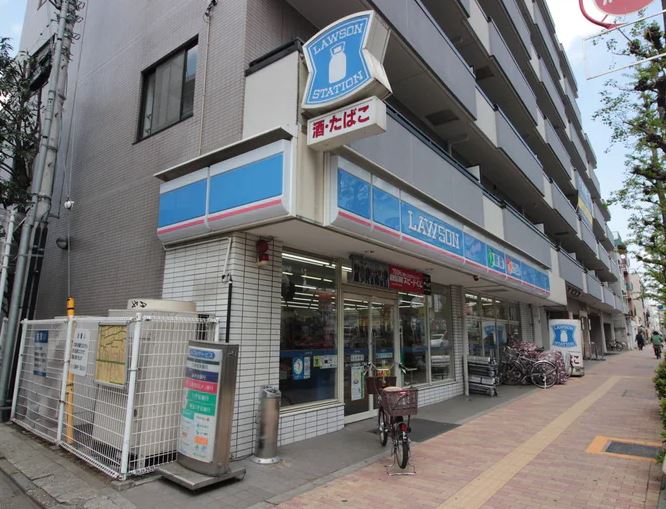 コンビニ　ローソン目黒中町一丁目店（コンビニ）まで161m