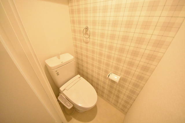 トイレ　温水洗浄便座♪