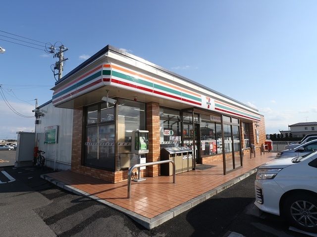 【加美郡加美町字町裏のアパートのコンビニ】