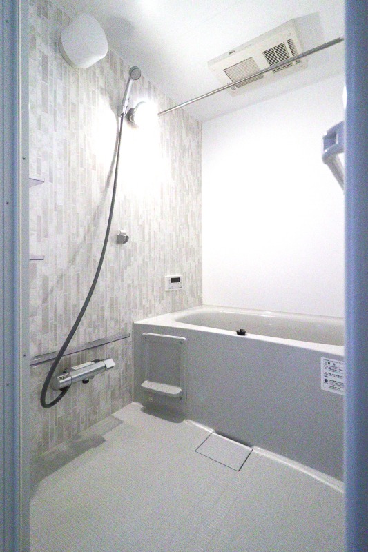 バス・シャワールーム　図面と現状に相違がある場合には現状を優先