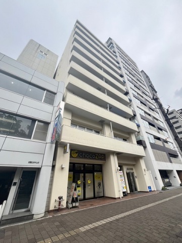 広島市中区小町のマンションの建物外観