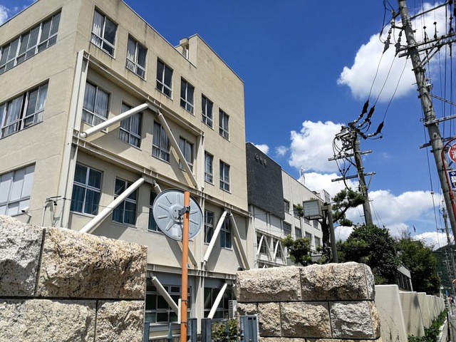 高校・高専　岐阜東高等学校（高校・高専）まで1482m