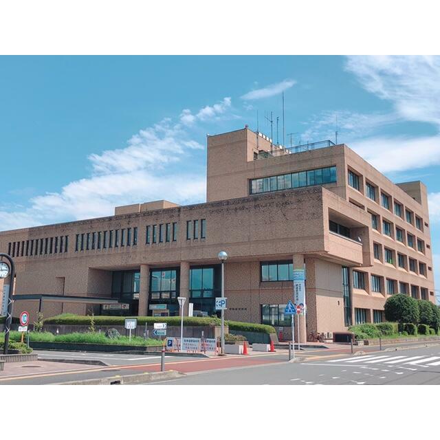 役所　伊勢原市役所（役所）まで1484m