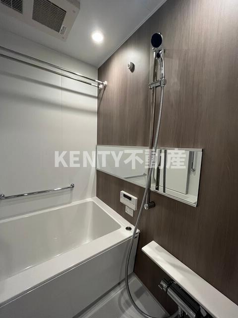 バス・シャワールーム　お風呂です