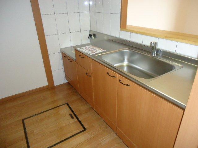 キッチン　キッチン（イメージ）