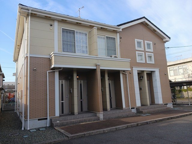 建物外観　建物外観を気になさる方へ、見た目の良い物件です