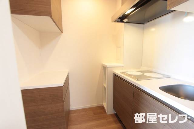 キッチン　キッチンスペースも広くて使いやすいですね