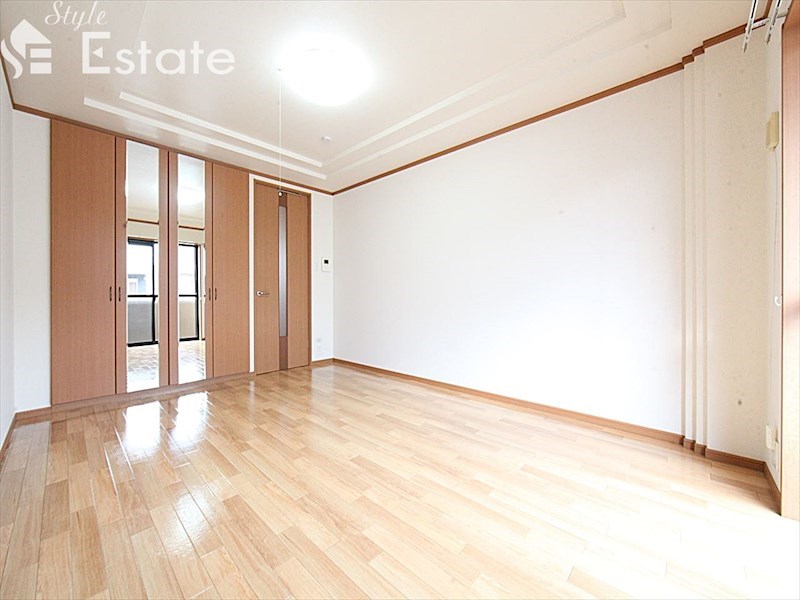 居室・リビング　ナイス尾