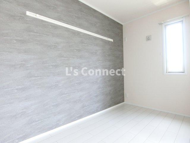 その他　３．５帖の洋室は寝室として使えます。