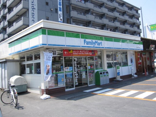 コンビニ　ファミリーマート倉敷老松5丁目（コンビニ）まで400m