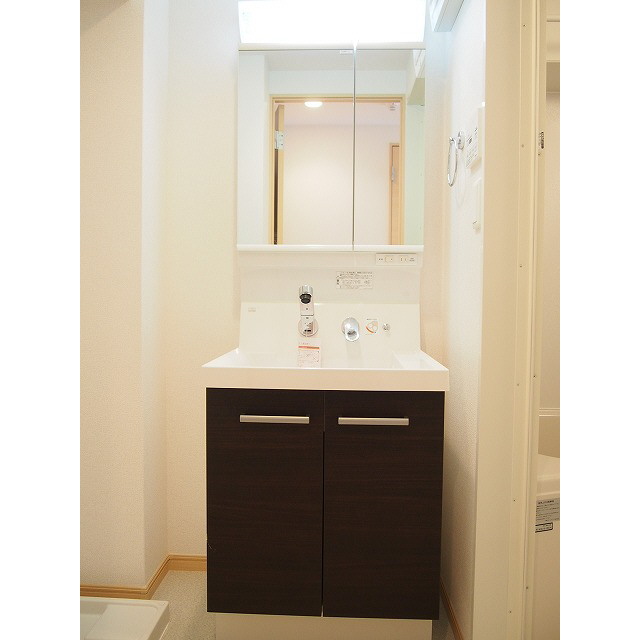 洗面設備　独立洗面化粧台