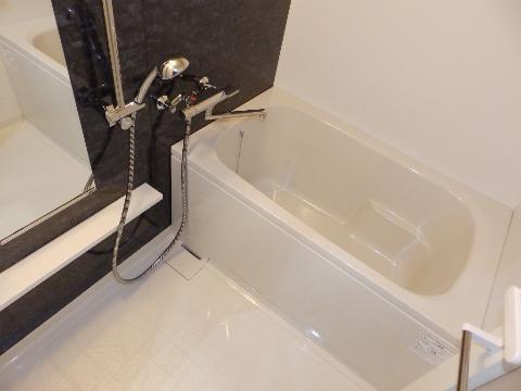 バス・シャワールーム　バス（イメージ）