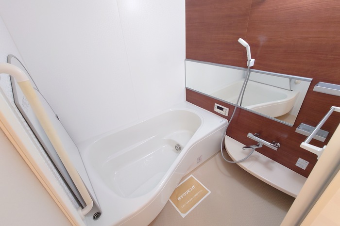バス・シャワールーム　日々の暮らしに欠かせないお風呂です