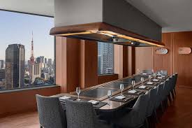 飲食店　鉄板焼 「赤坂」（飲食店）まで146m