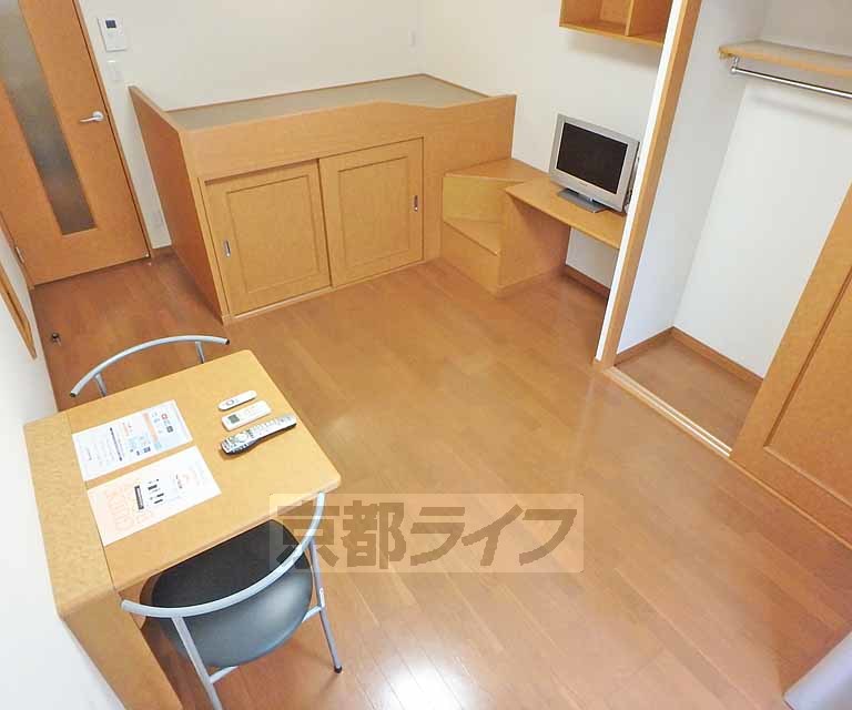 居室・リビング　使いやすいフローリングのお部屋です