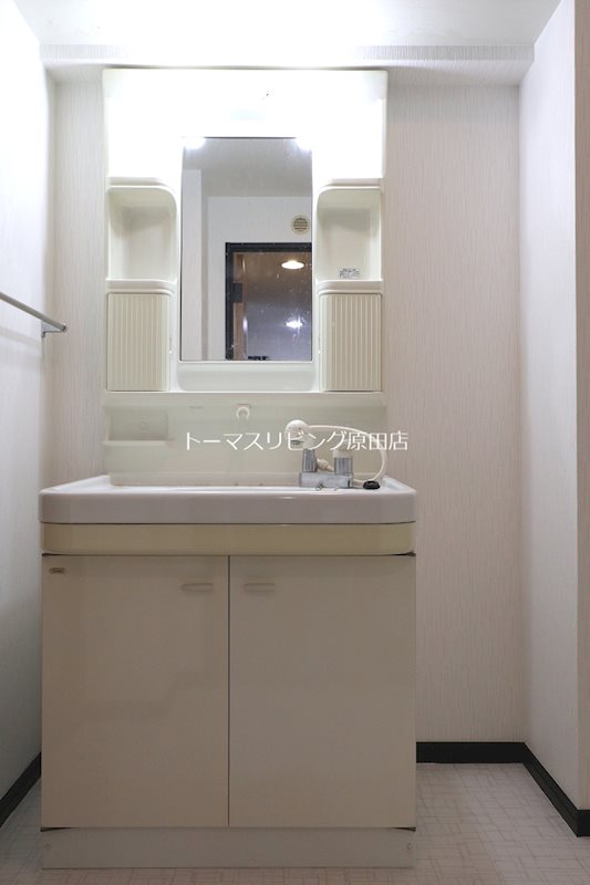 洗面設備　502号室写真