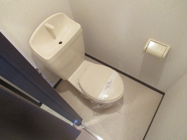 トイレ　シンプルで使いやすいトイレです