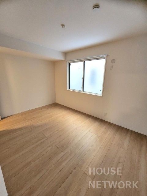 居室・リビング　2022年9月竣工