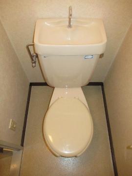 トイレ　トイレ