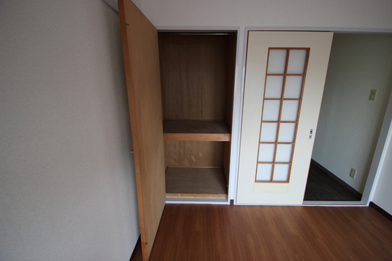 収納　※別部屋の写真です