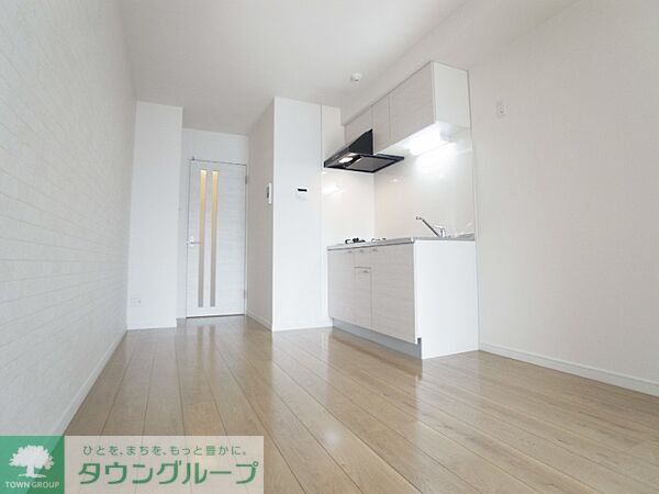 居室・リビング　お問合せはタウンハウジングまで！※現地待合わせ相談可能