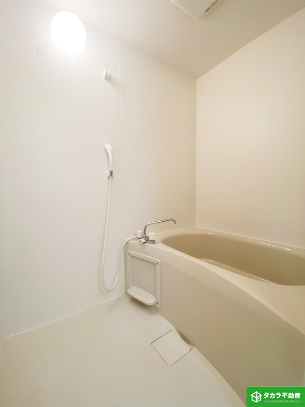 バス・シャワールーム　写真は４０７号