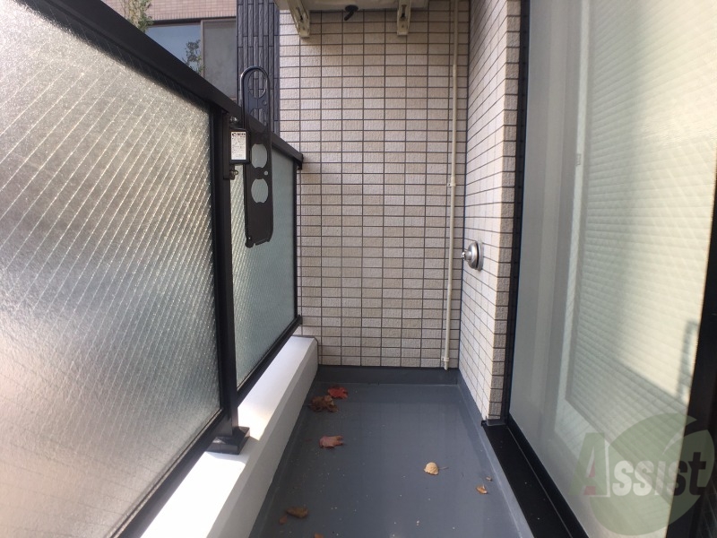 バルコニー　バルコニーです。洗濯物を干したり一息ついたりできますね！