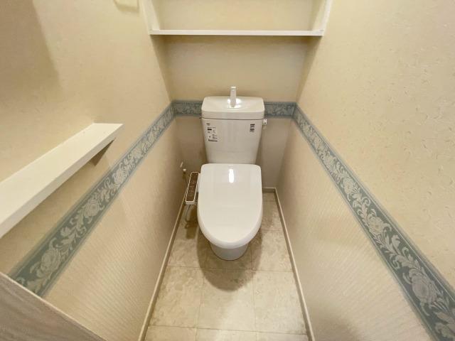 トイレ　トイレ