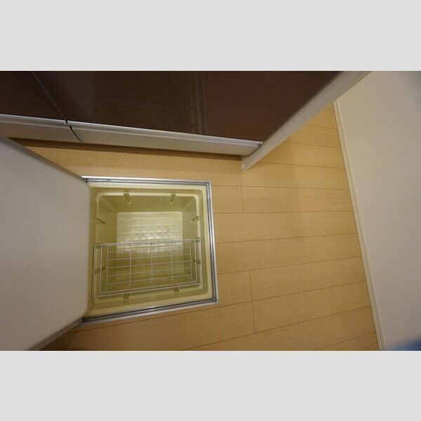 収納　床下収納