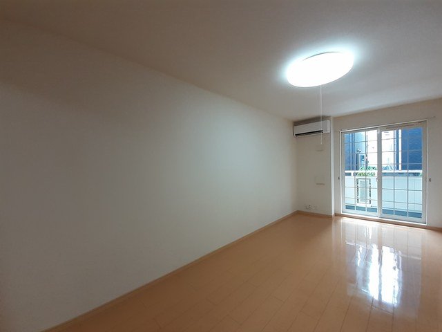 居室・リビング　使いやすいリビングです