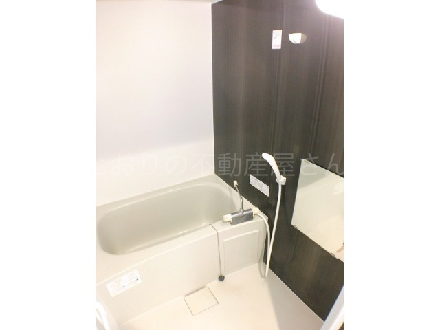 バス・シャワールーム　バスルーム