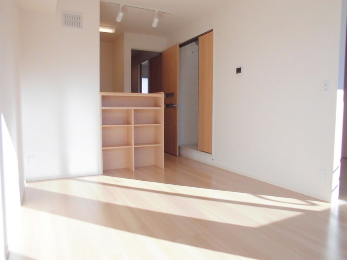 居室・リビング　広々としたリビング♪