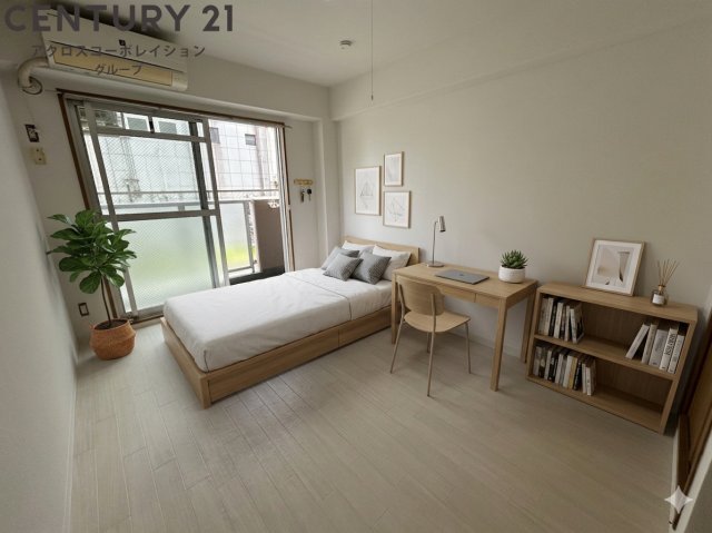 居室・リビング　画像中の家具はAIにより配置加工しているため付属しません