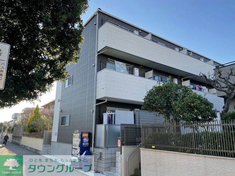 エントランス　お問合せはタウンハウジングまで！※現地待合わせ相談可能