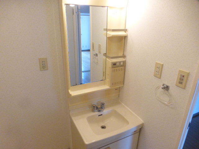 洗面設備　人気設備　独立洗面台付