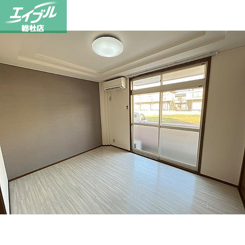 居室・リビング　洋室