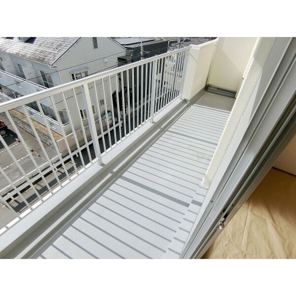 バルコニー　現況優先です。