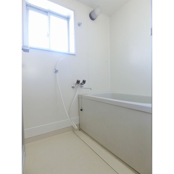 バス・シャワールーム　現況優先です。