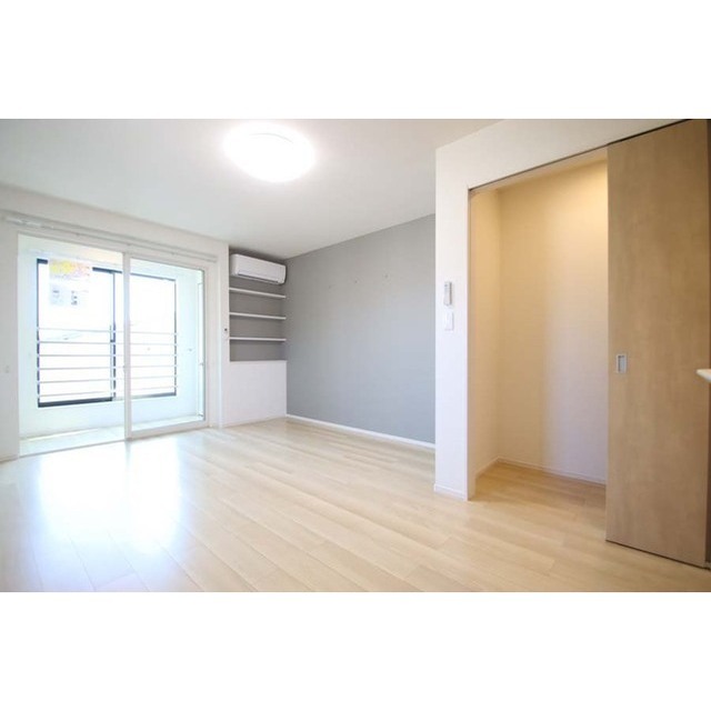 居室・リビング　※画像は全て２０１の内観写真