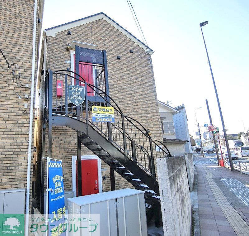 建物外観　レンガ調のお洒落な外観♪