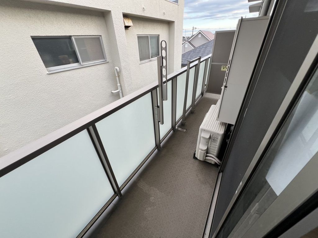 バルコニー　バルコニー