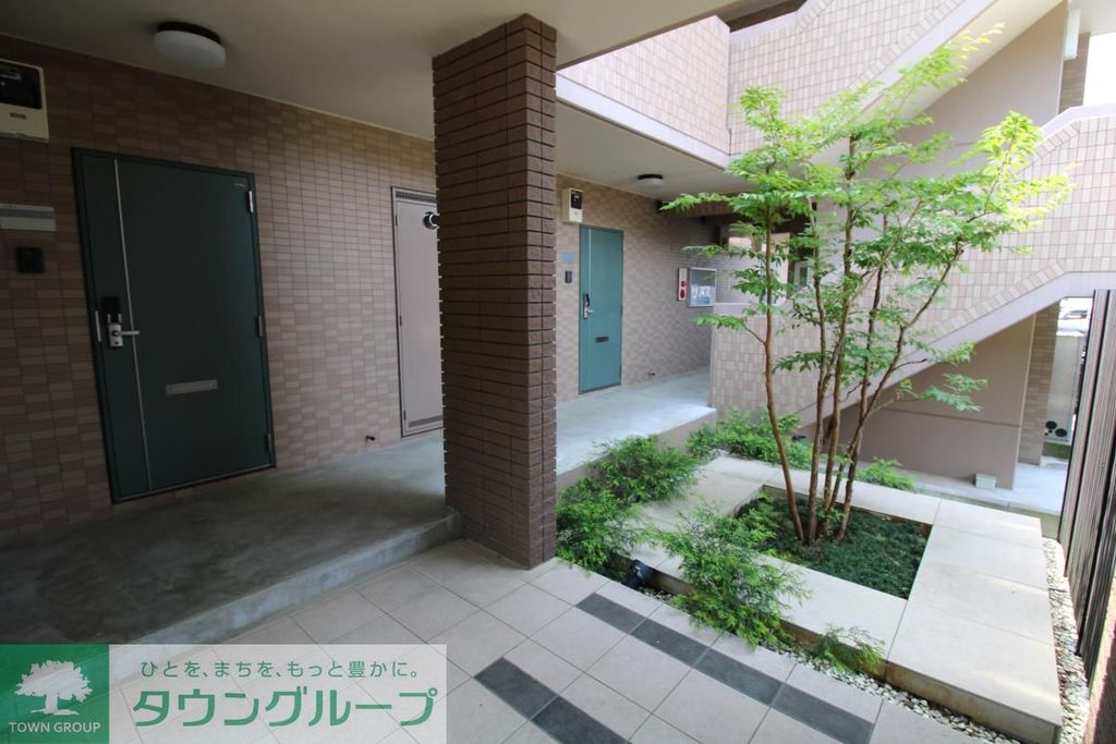 ロビー　エントランス