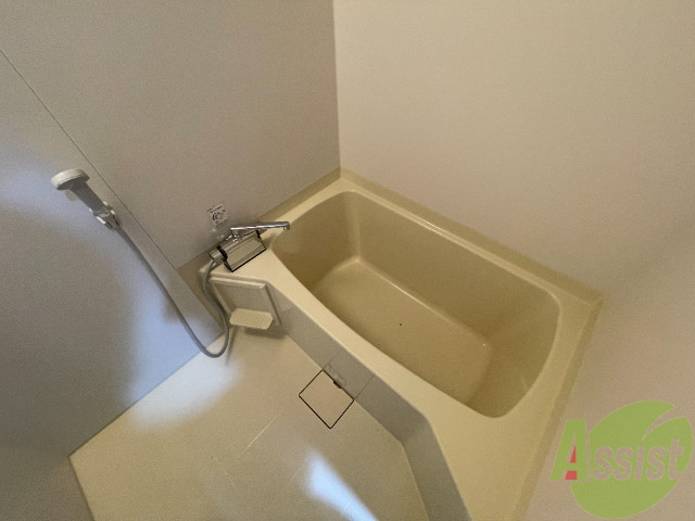 バス・シャワールーム　綺麗なお風呂で一日の疲れを吹き飛ばしましょう！